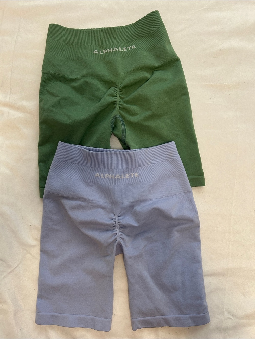 Alphalete Seamless Amplifed High-Rise Bike Shorts - Green & Lavender